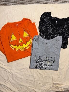 Women’s 3x Halloween  Graphic Tee Bundle